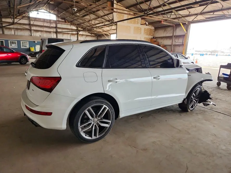 2015 AUDI SQ5 PREMIUM PLUS  