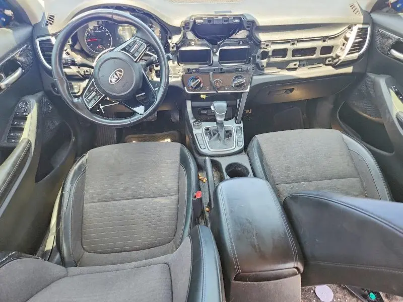 2021 KIA SELTOS S  