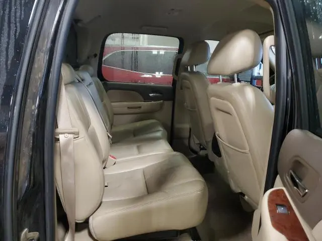 2011 CHEVROLET AVALANCHE LT  