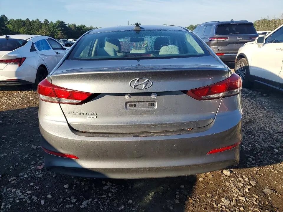 2017 HYUNDAI ELANTRA SE  