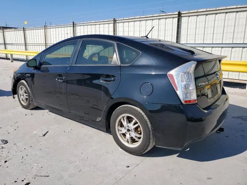 2011 TOYOTA PRIUS   