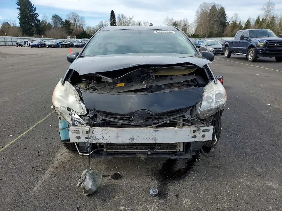 2014 TOYOTA PRIUS THREE  