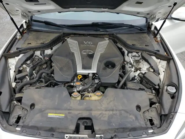 2018 INFINITI Q50 LUXE  