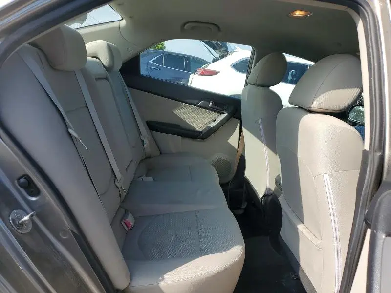 2011 KIA FORTE EX  