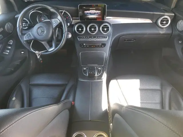 2016 MERCEDES-BENZ GLC 300  