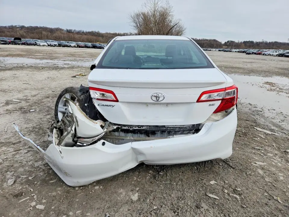 2012 TOYOTA CAMRY   