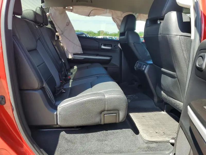 2019 TOYOTA TUNDRA CREWMAX LIMITED  