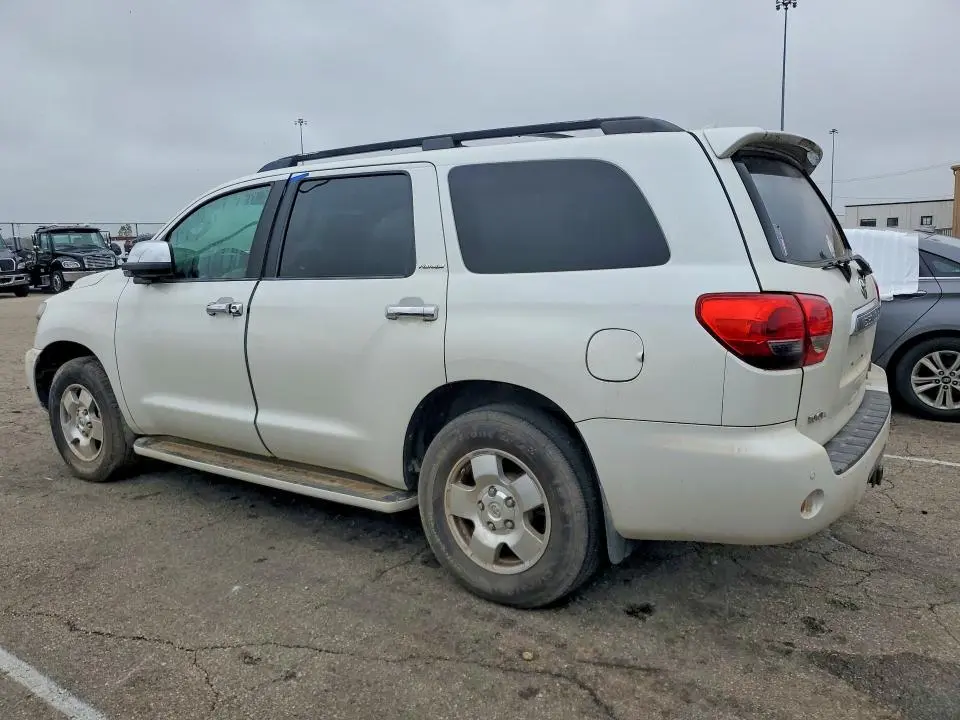 2010 TOYOTA SEQUOIA PLATINUM  