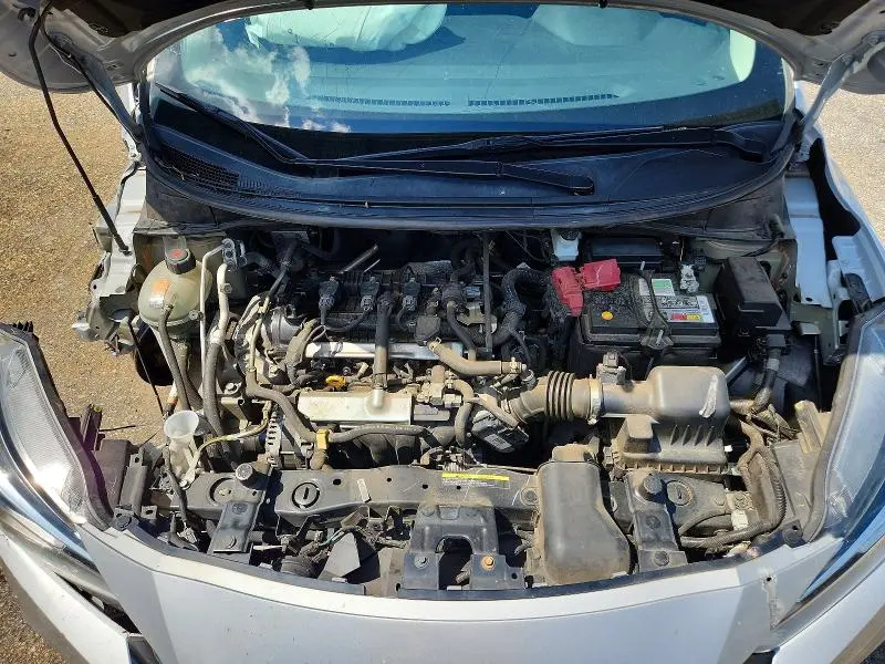 2021 NISSAN VERSA S  