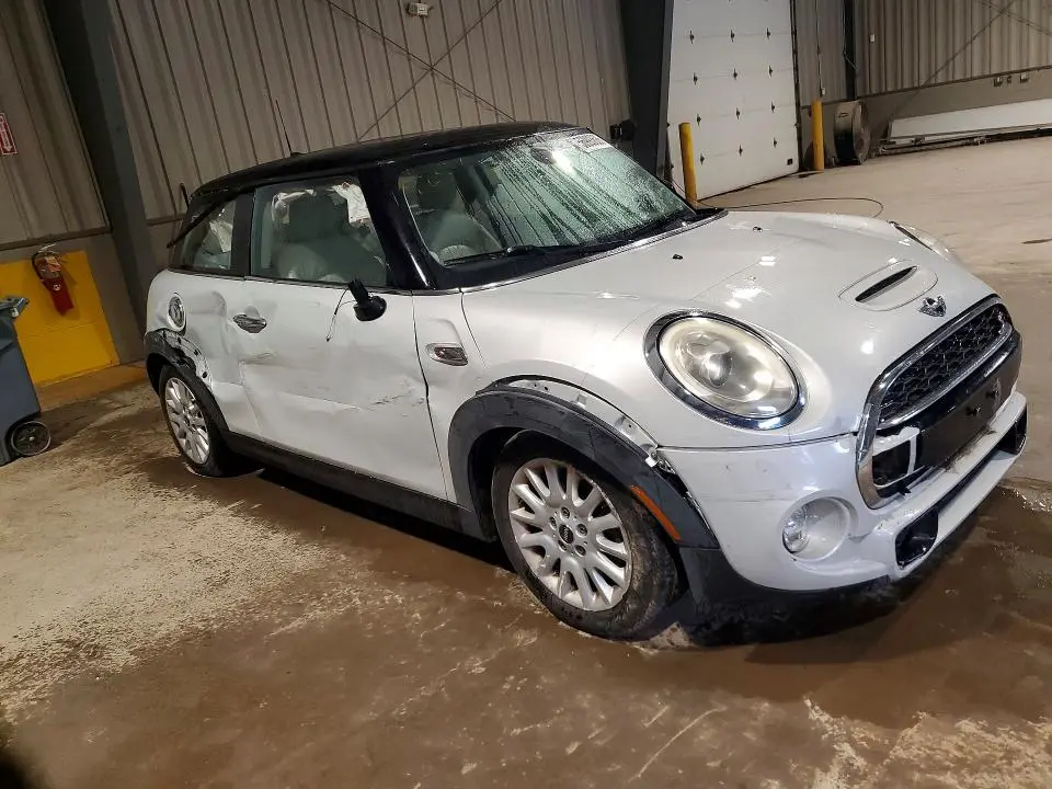 2014 MINI COOPER S  