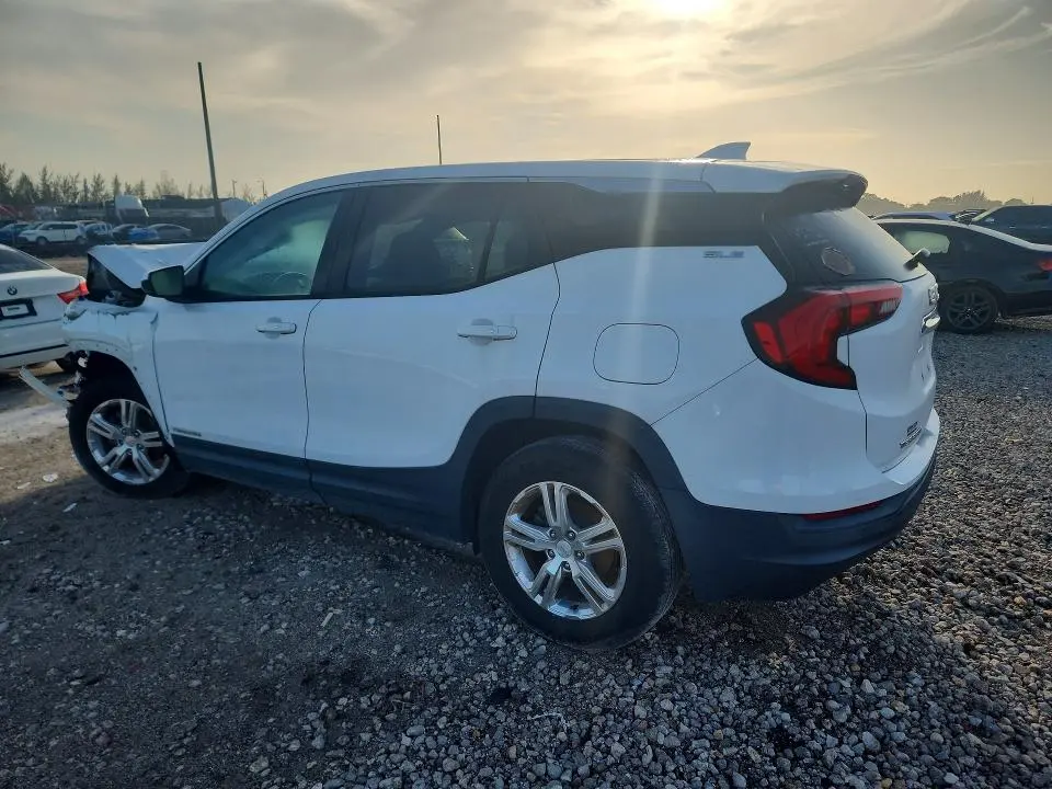 2020 GMC TERRAIN SLE  