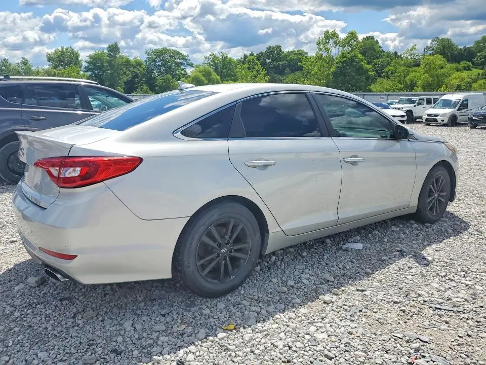 2017 HYUNDAI SONATA SE  