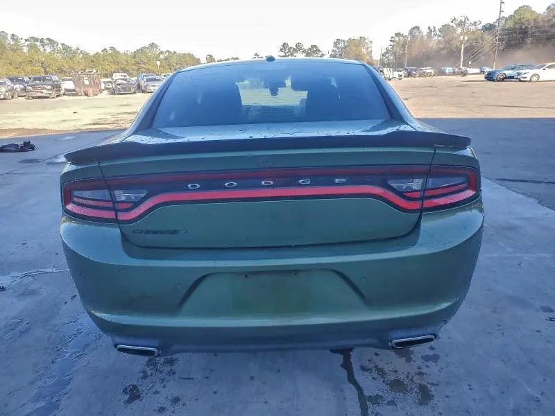 2018 DODGE CHARGER SXT  