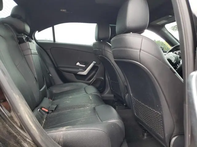 2019 MERCEDES-BENZ A 220  