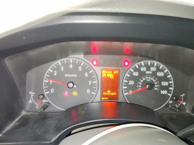 2016 NISSAN NV 2500 HD SV  