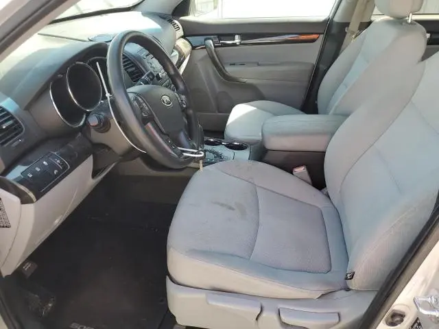 2012 KIA SORENTO BASE  