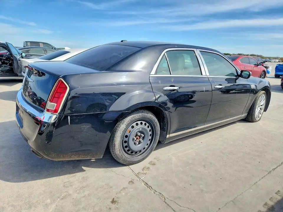 2014 CHRYSLER 300   