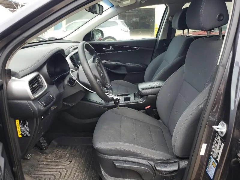 2018 KIA SORENTO LX  