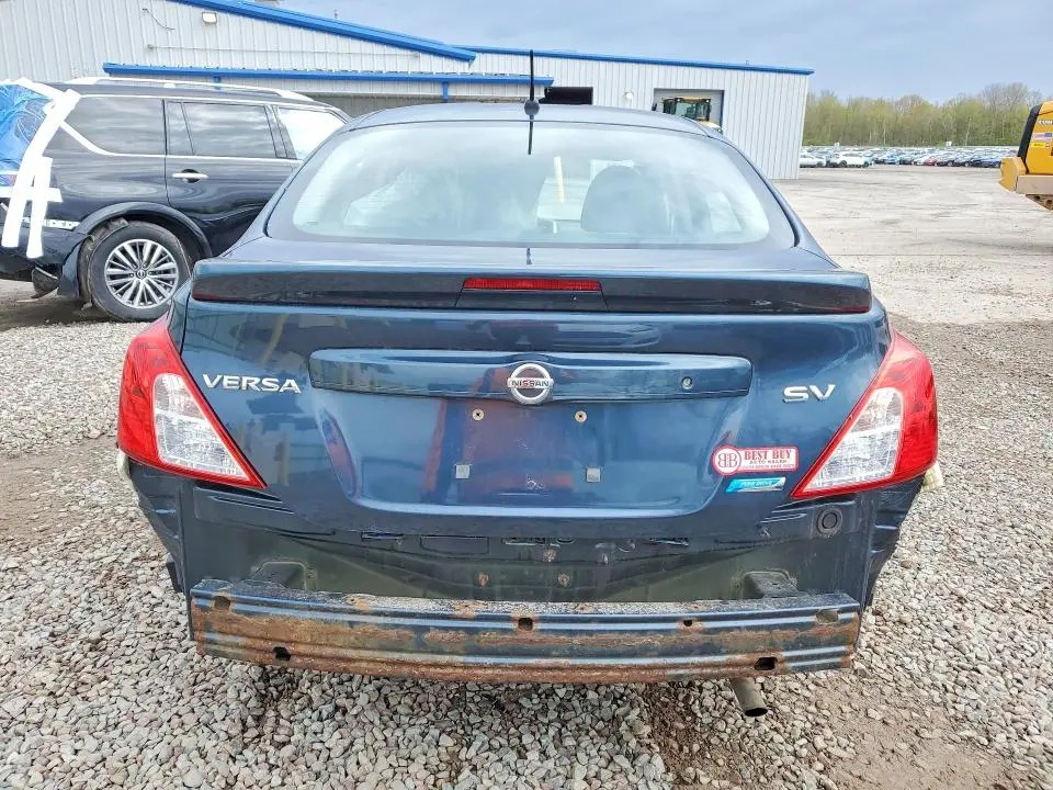 2016 NISSAN VERSA 1.6 SV  