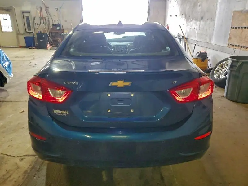2019 CHEVROLET CRUZE LT  