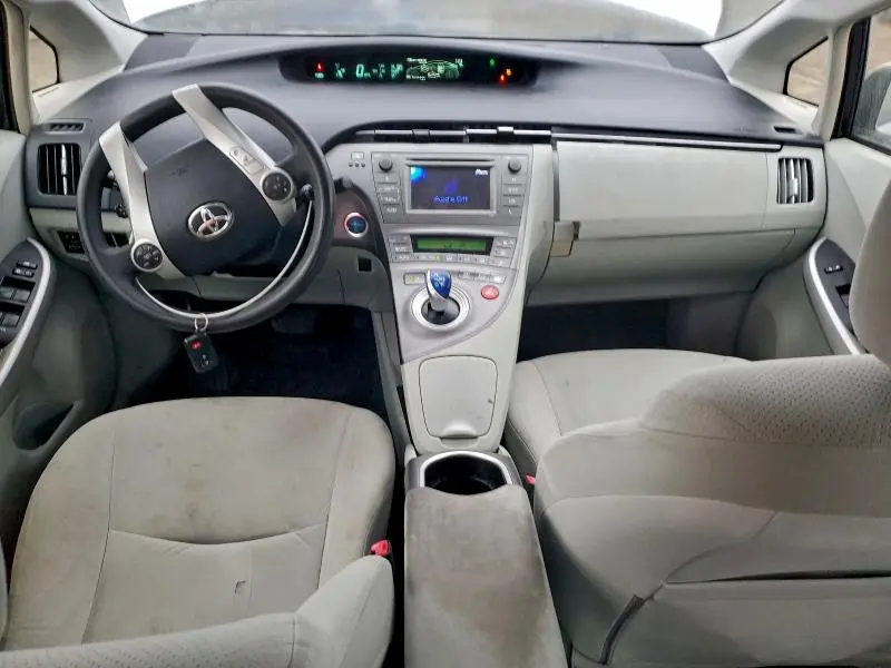 2013 TOYOTA PRIUS   