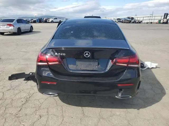 2019 MERCEDES-BENZ A 220  