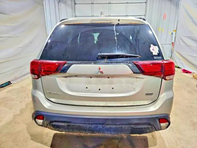 2020 MITSUBISHI OUTLANDER SE  