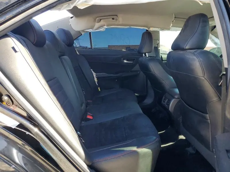 2017 TOYOTA CAMRY XSE  