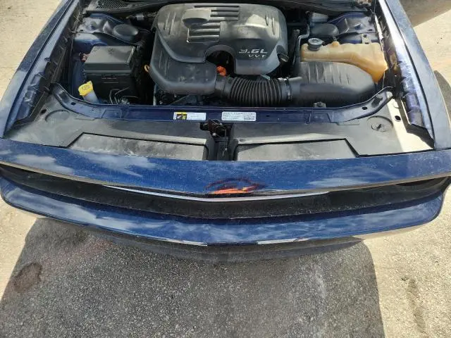 2014 DODGE CHALLENGER SXT  