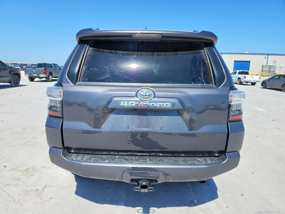 2022 TOYOTA 4RUNNER SR5 PREMIUM  