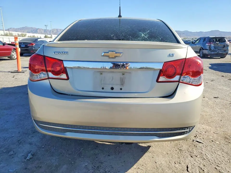 2014 CHEVROLET CRUZE LT  