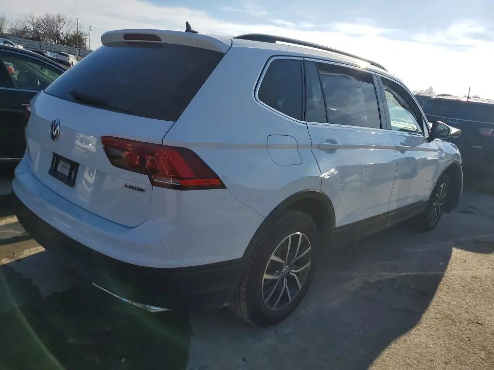 2019 VOLKSWAGEN TIGUAN SE  