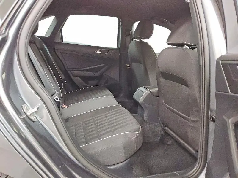 2024 VOLKSWAGEN JETTA SPORT  