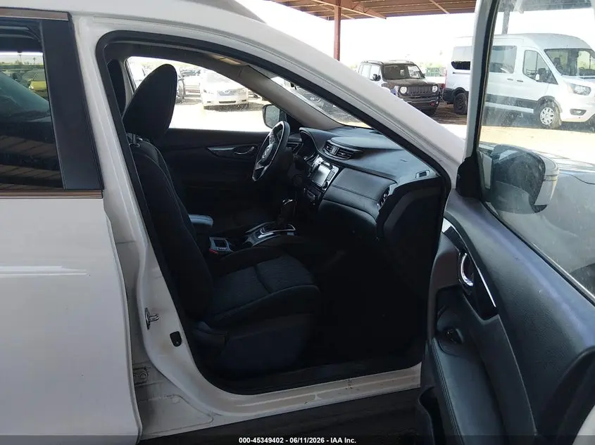 2018 NISSAN ROGUE SV