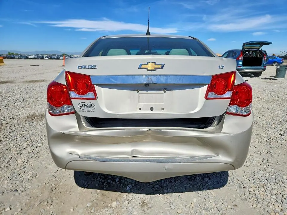 2014 CHEVROLET CRUZE LT  