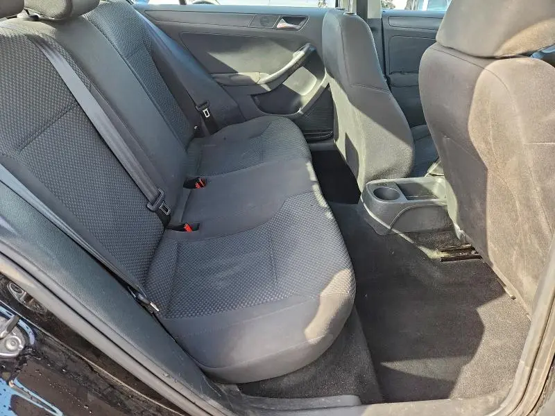 2012 VOLKSWAGEN JETTA BASE  