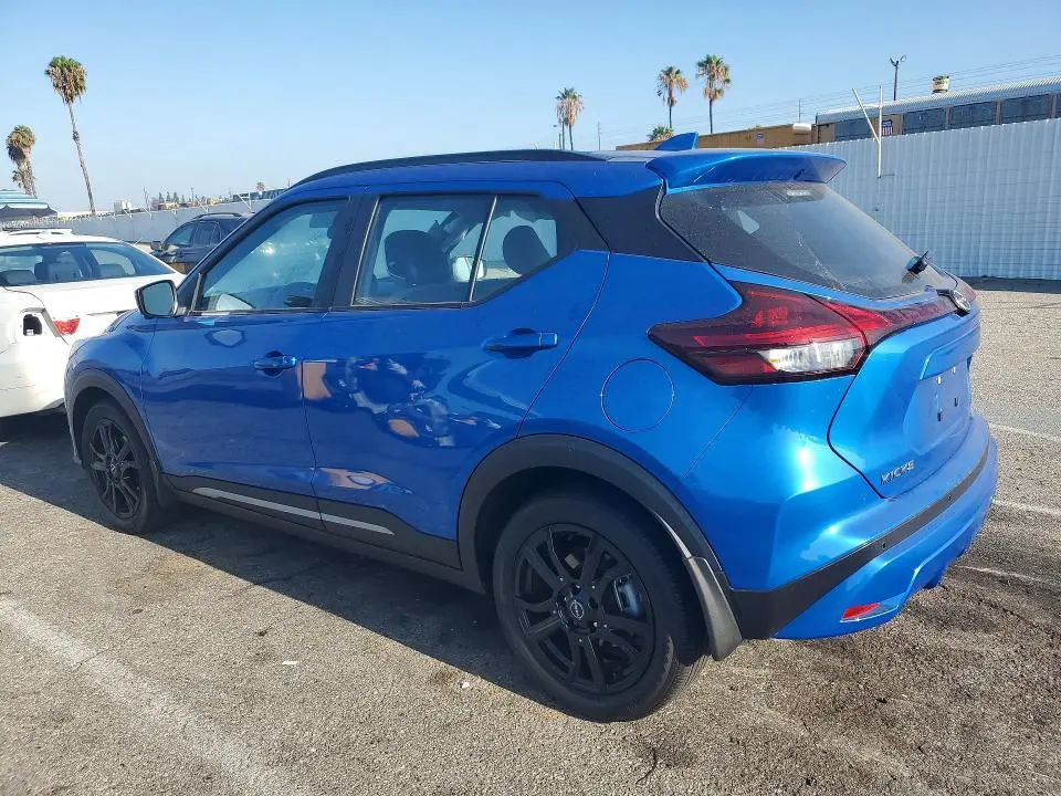 2024 NISSAN KICKS SR  