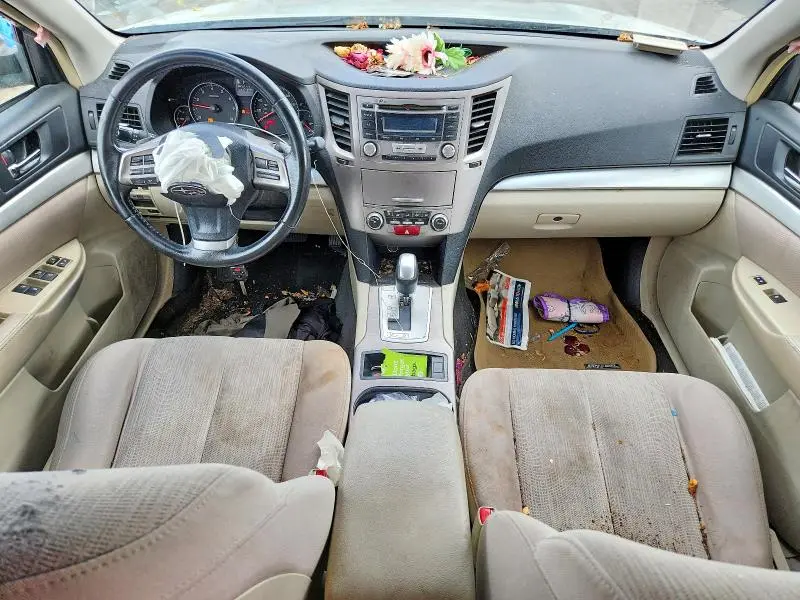 2013 SUBARU OUTBACK 2.5I PREMIUM  