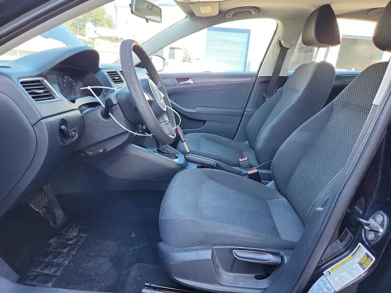2012 VOLKSWAGEN JETTA BASE  