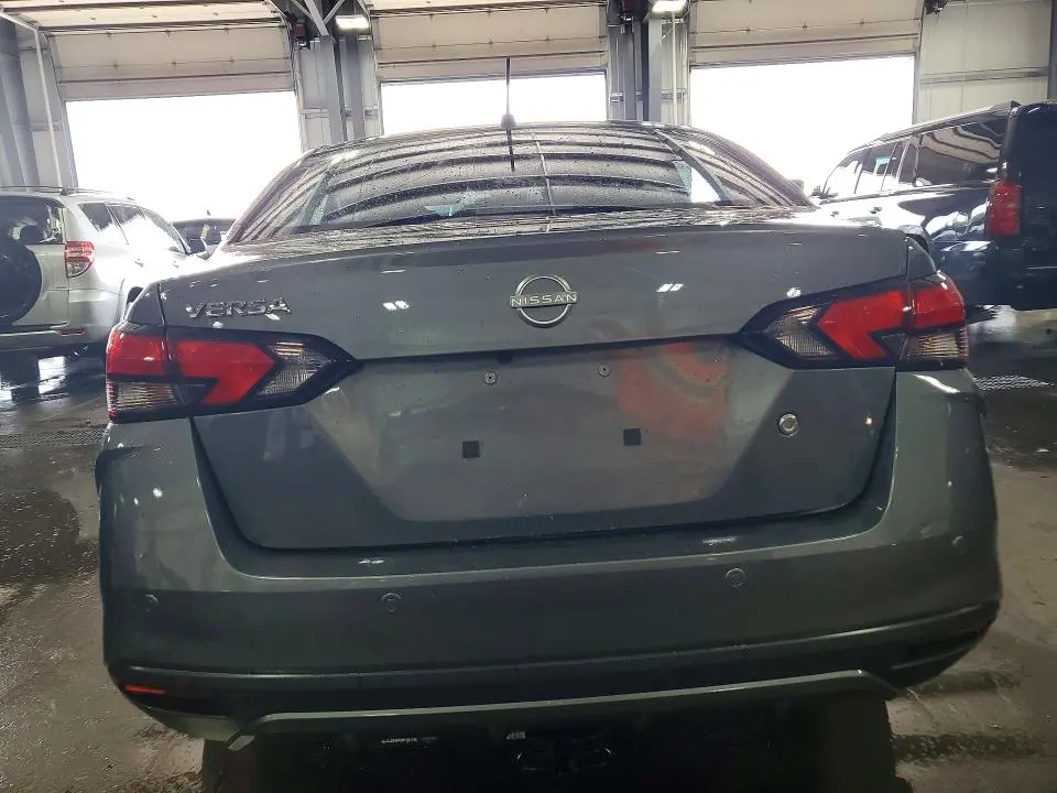 2023 NISSAN VERSA S  