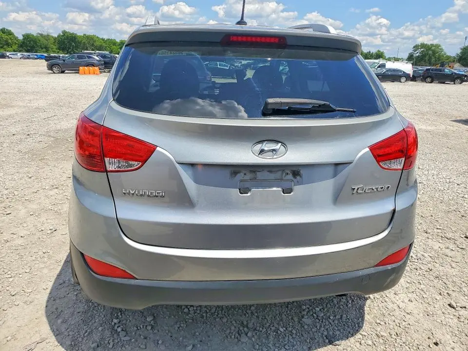 2011 HYUNDAI TUCSON GLS  