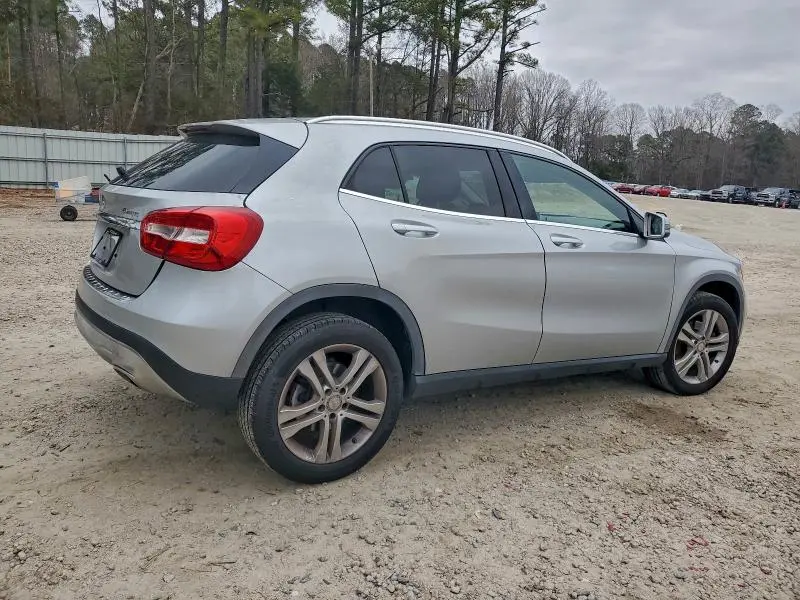 2015 MERCEDES-BENZ GLA 250 4MATIC  