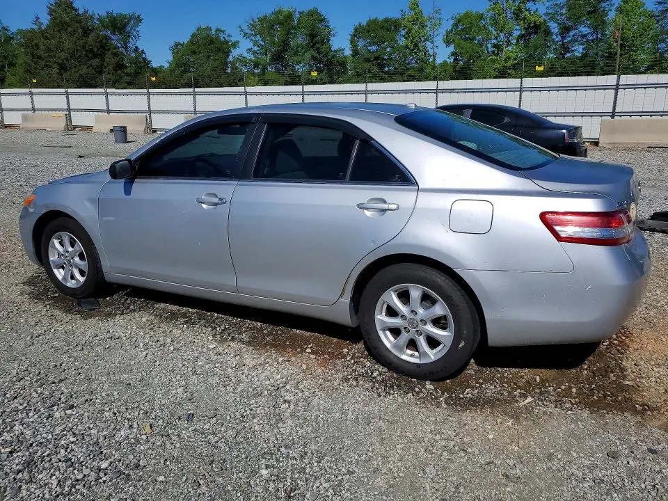 2011 TOYOTA CAMRY LE  