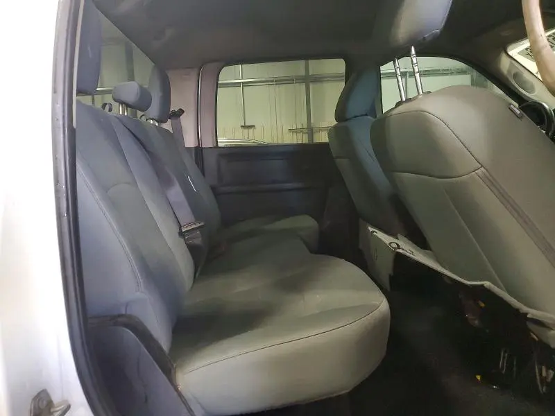 2016 RAM 2500 ST  