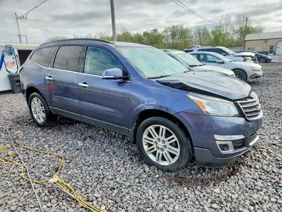 2013 CHEVROLET TRAVERSE LT  