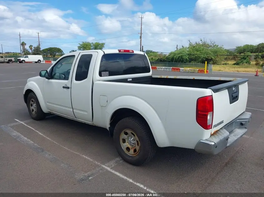 2013 NISSAN FRONTIER S