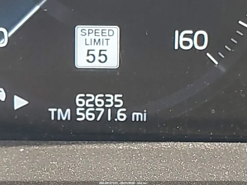 2018 VOLVO XC90 T5 MOMENTUM