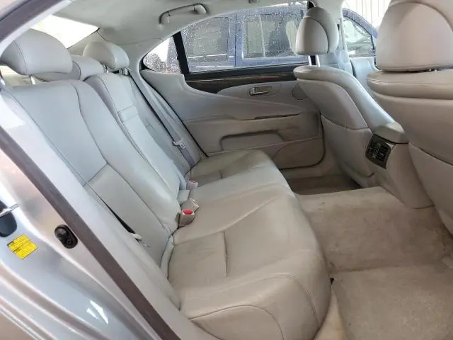 2010 LEXUS LS 460L  
