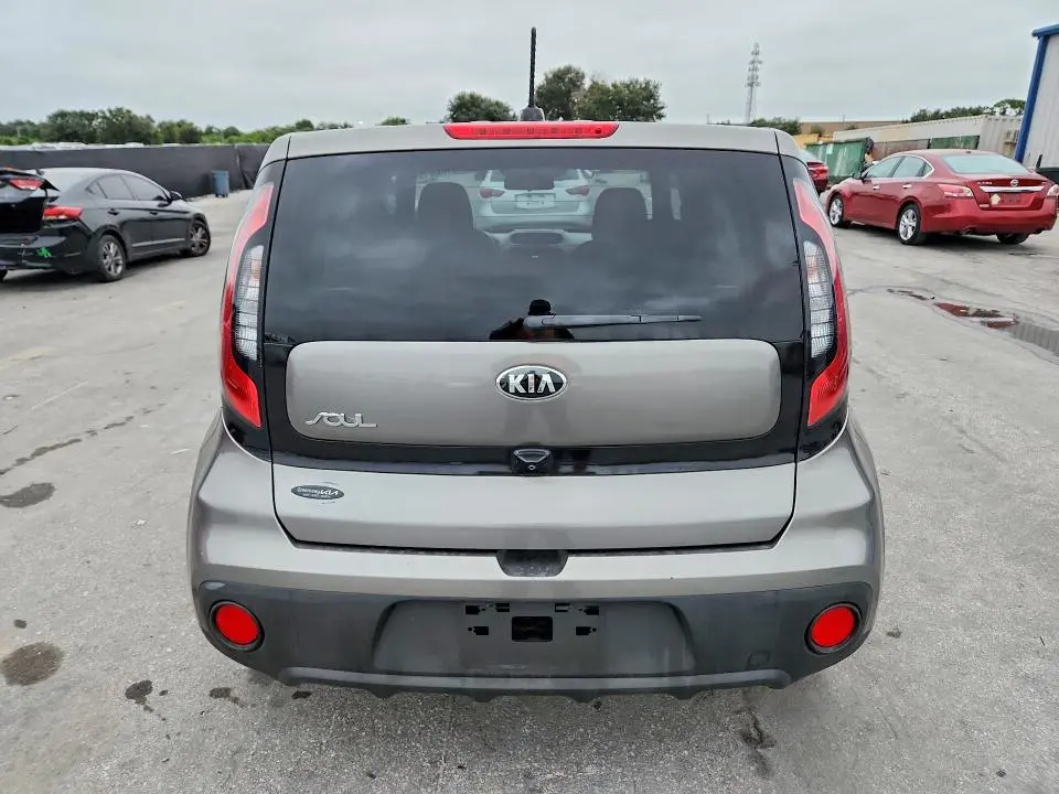 2017 KIA SOUL BASE  