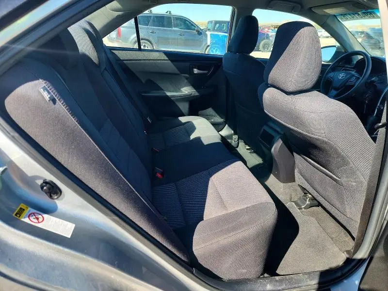 2015 TOYOTA CAMRY LE  